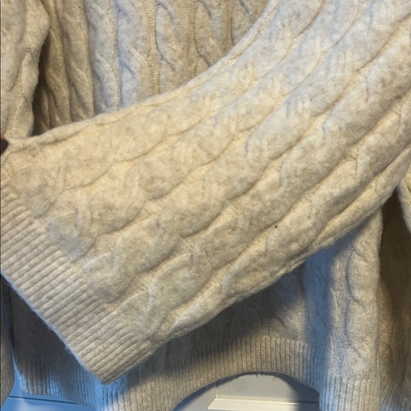 H&M Cable Knit Sweater - Picture 3 of 5